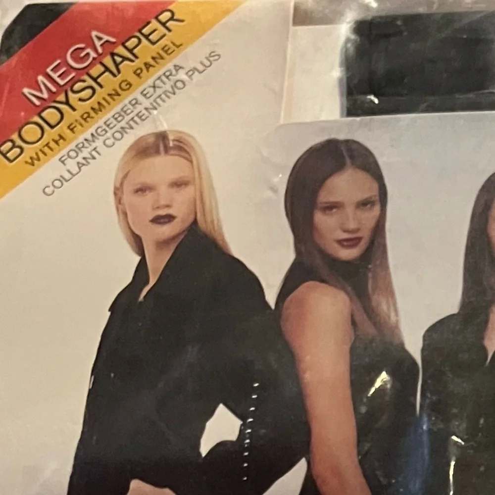 Vintage Mega Bodyshaper Pantyhose Legwear NWT